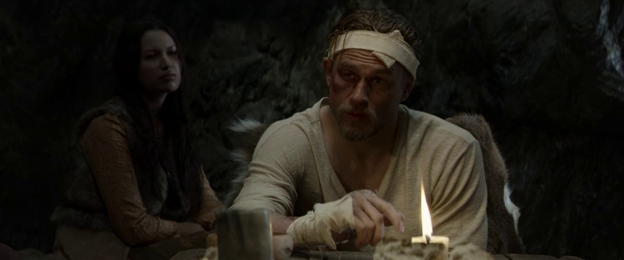 King Arthur - Legend of the Sword (2017) BluRay Tamil + English 720p x264 AVC AAC 2.0.mkv.0002